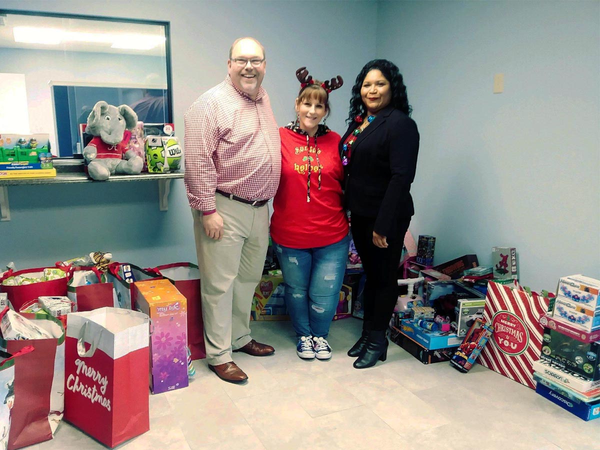 Diversified Maintenance Birmingham Office Collects Christmas Presents for Local Kids in Need